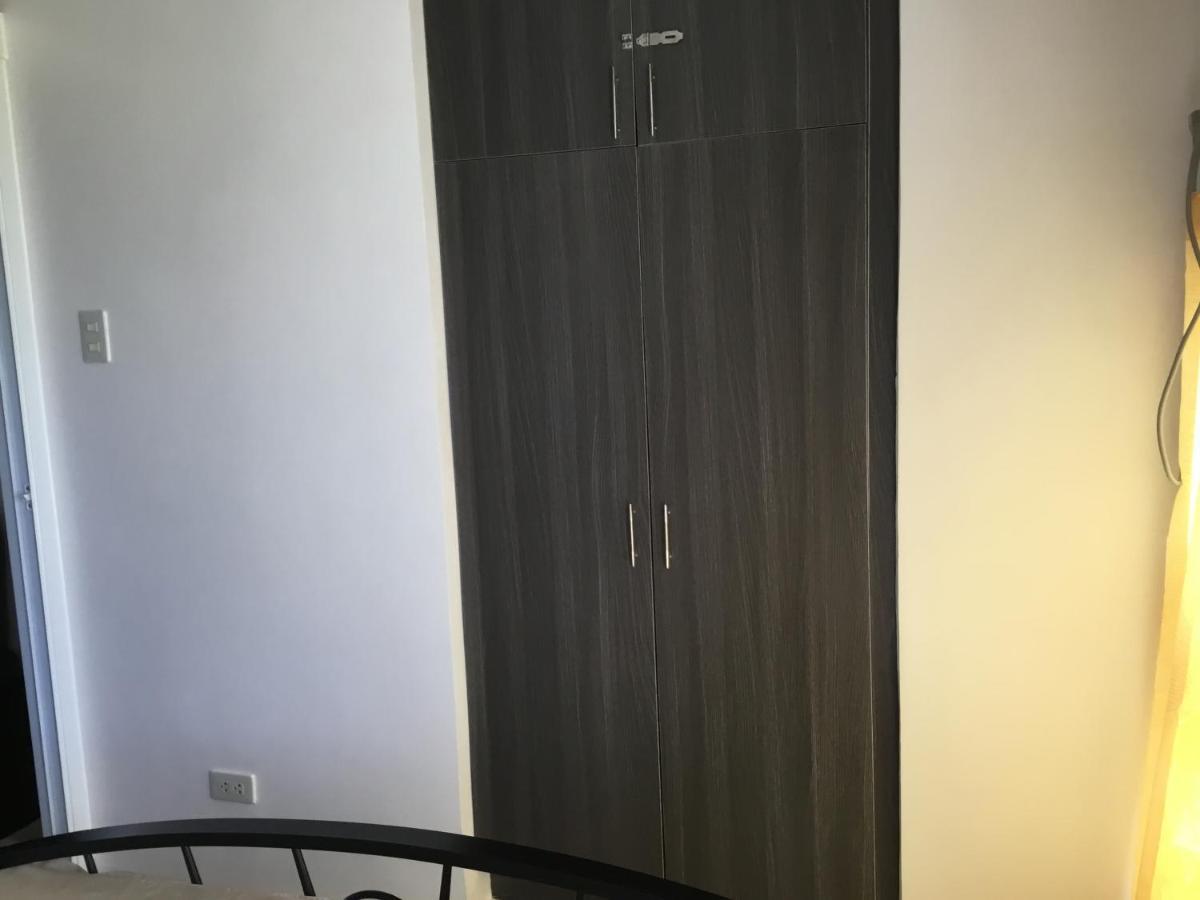 Condominium With Swimming Pool And Viewing Deck Tagaytay City Екстер'єр фото